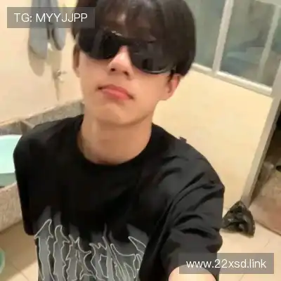 伍煦羿